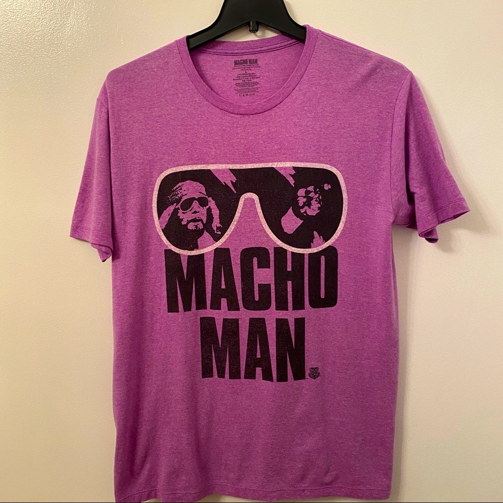 WWE‎